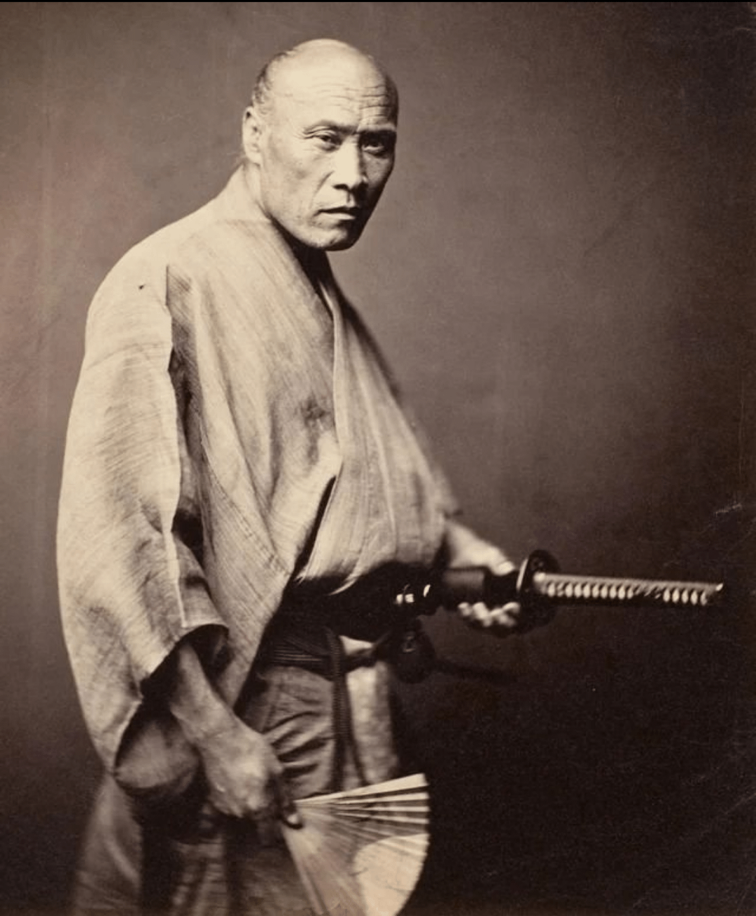 Photo of a Samurai in Japan, Edo period, 1865, by the first travel photographer, Felice Beato [1080×1309]