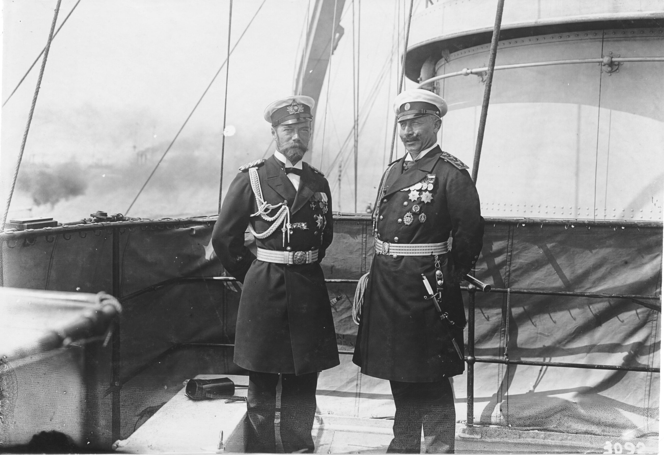 Russian Tsar Nicholas II & German Kaiser Wilhelm II wearing the respective uniforms of each others countries on the deck of the SMS Deutschland, 1907. 7 years before their countries would be at war. During WWI Wilhelm would finance the revolutionaries that overthrew & killed Nicholas (7353×5043)