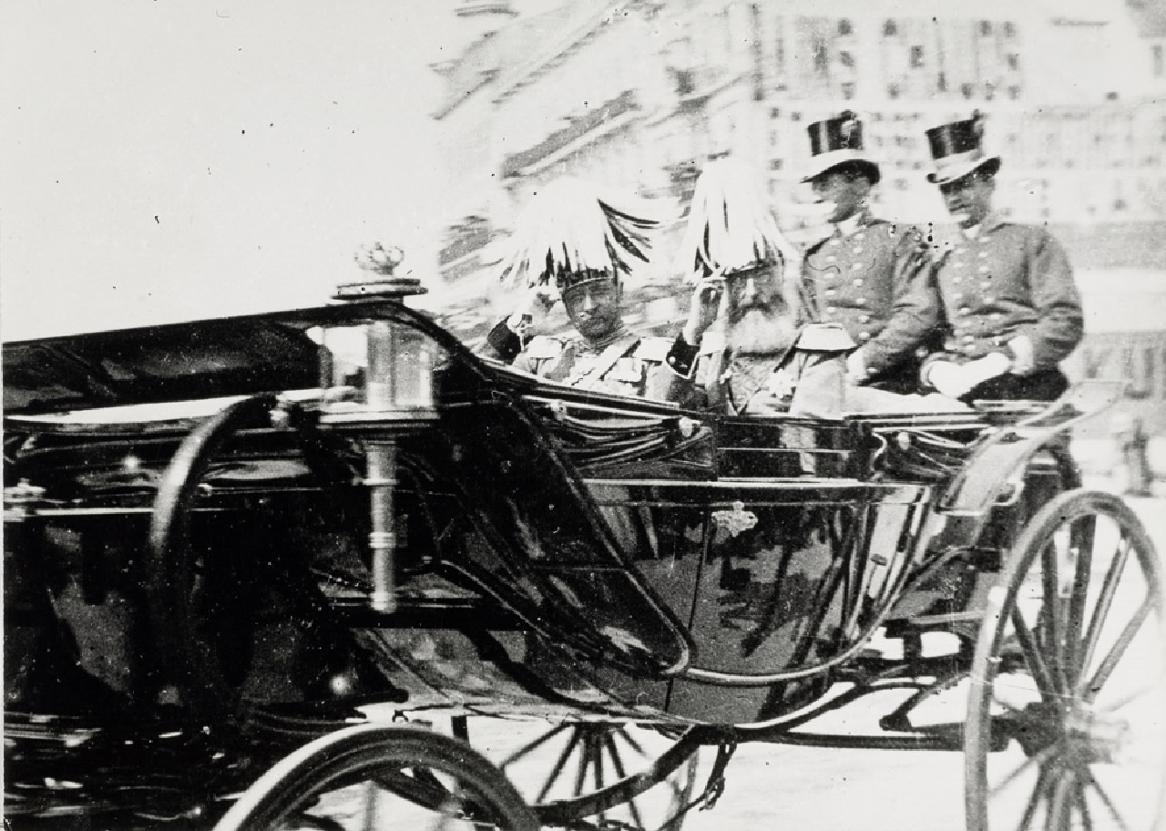 German Kaiser Wilhelm II riding in a carriage with Belgian King Leopold II, 1900. Both men were among the most notorious European monarchs of their time (1280×912)