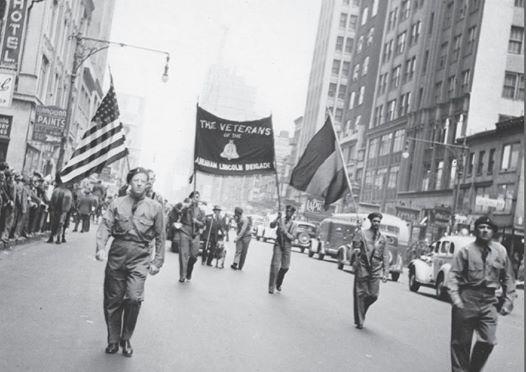 Veterans of the Abraham Lincoln Brigade Marching in New York City, c. 1945 (526×372)