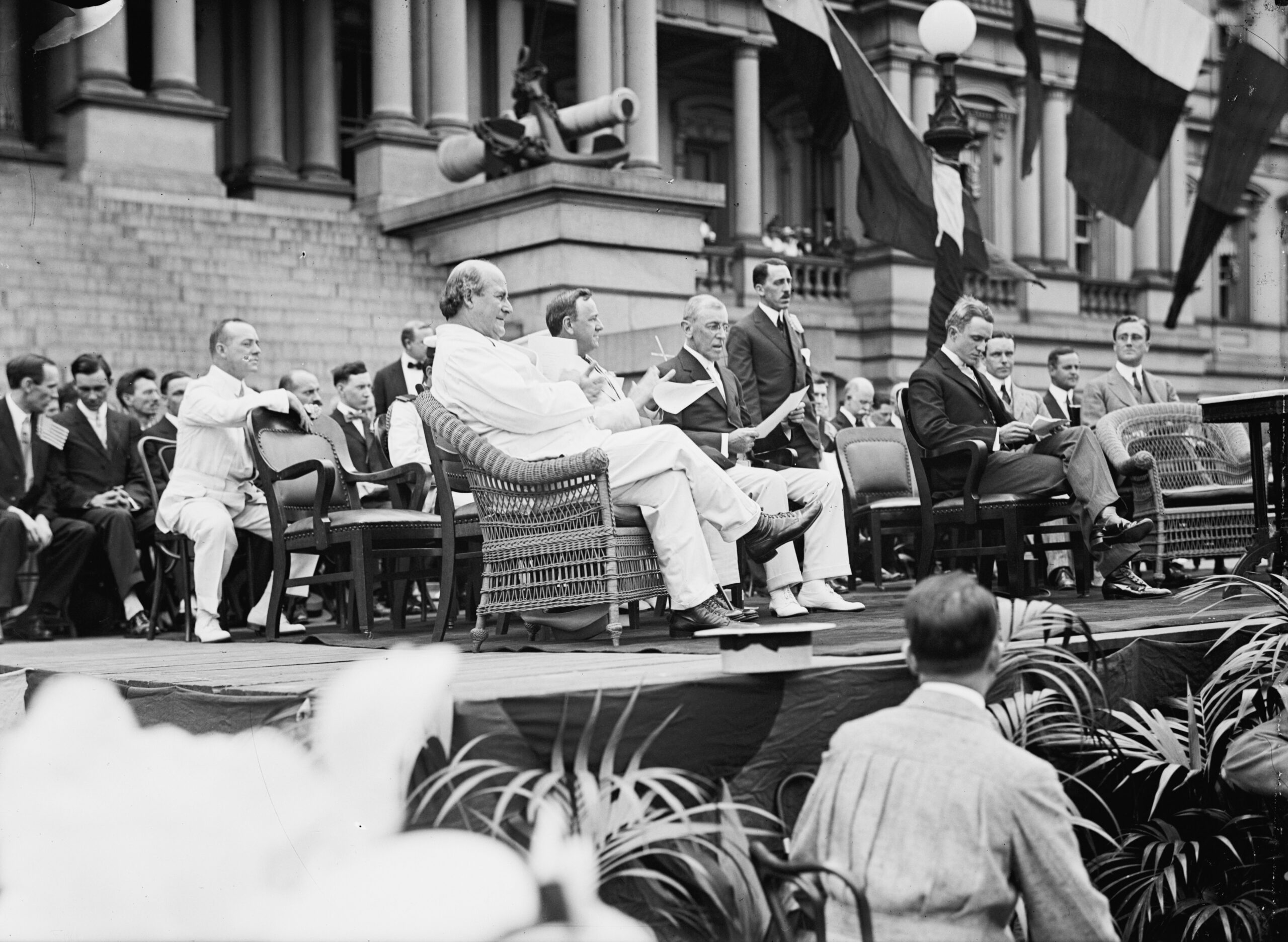 US President Woodrow Wilson presiding over an official Flag Day celebration, 1914. Secretary of state William Jennings Bryan and future President (then assistant Naval secretary) Franklin Delano Roosevelt are also onstage (9245×6761)
