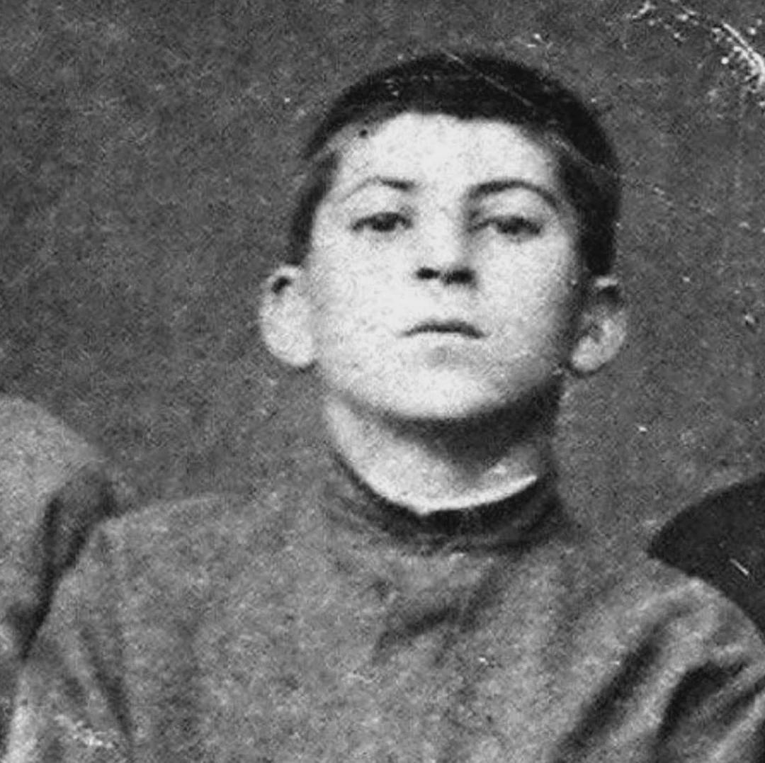 School photo of Soviet Union leader Joseph Stalin at the age of 10, taken in the late 1880s. [1080×1077]
