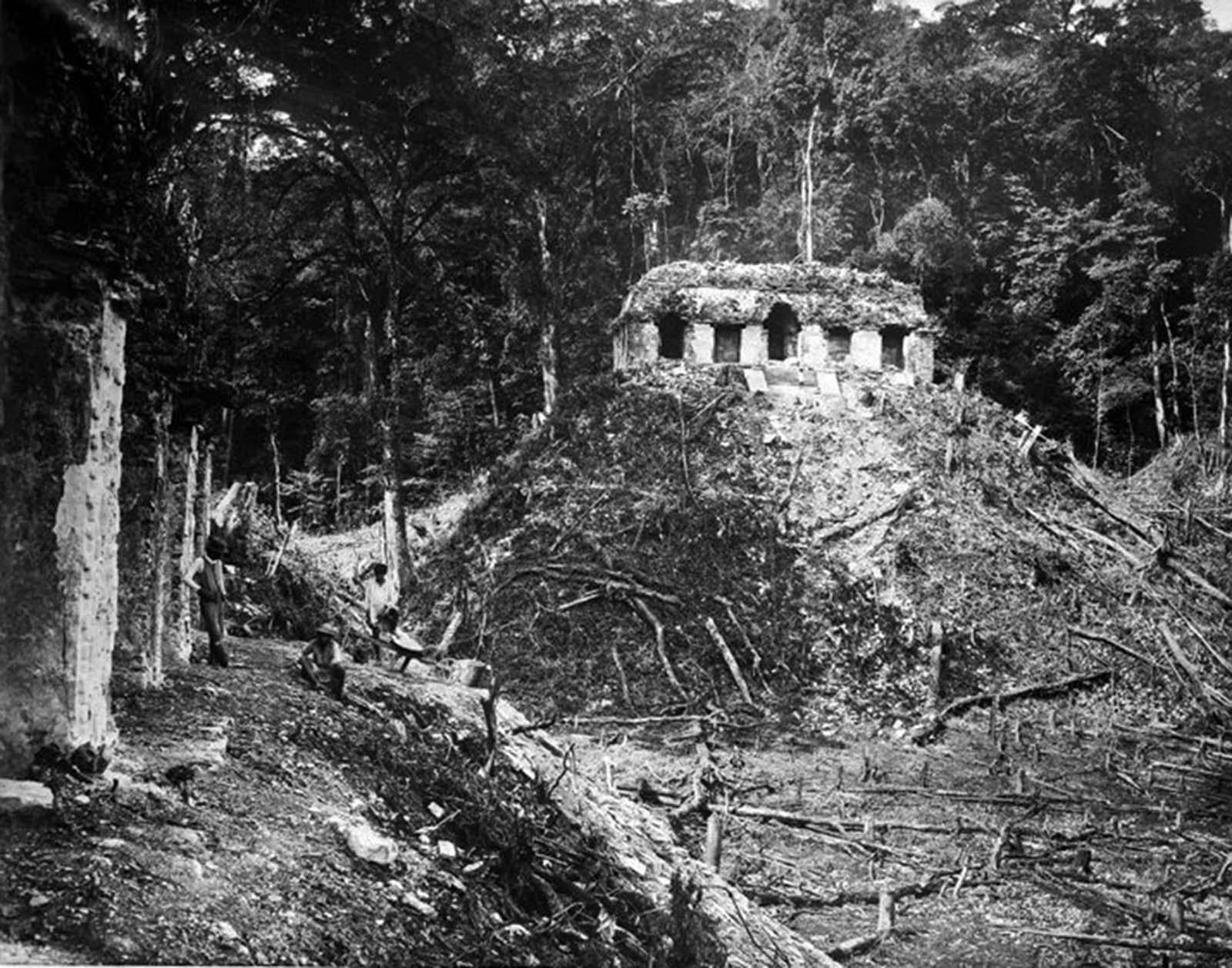 Excavation of the Temple of Inscriptions, 1890[1600×1257]