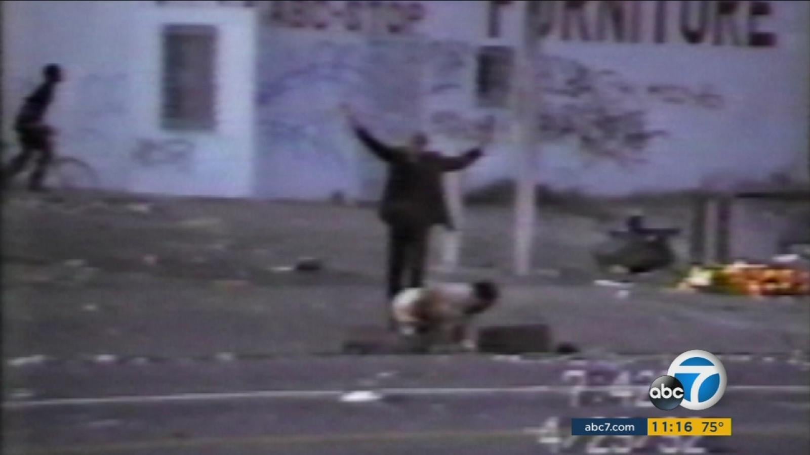 April 29, 1992 – Los Angeles, California. Victim Fidel Lopez, a Guatemalan immigrant is beaten and severely injured by rioters, saved by a black pastor named Bennie Newton [1600 x 900]