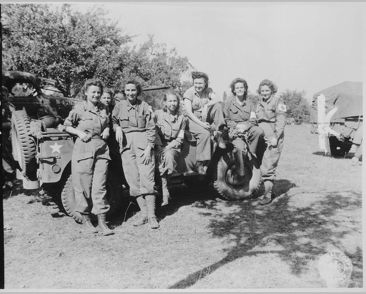 “Nurses of a field hospital who arrived in France via England and Egypt after three years service.” August 12, 1944. [1200×966]