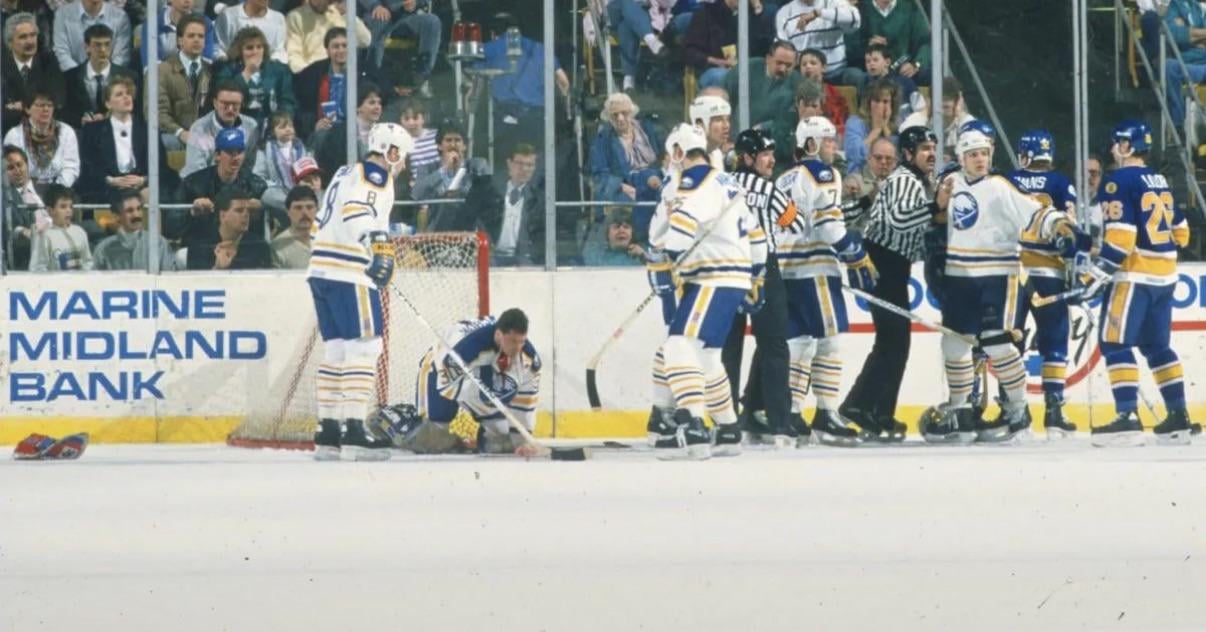 March 22, 1989 (37 years today) Buffalo Sabres goalie Clint Malarchuk suffered a near fatal neck injury when a skate blade severed his jugular vein [1080×420]