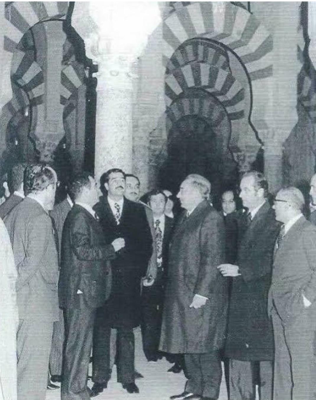 Saddam Hussein and Franco’s entourage visits mosque in Cordoba, Franco’s Spain, 1974 [1069×1352]