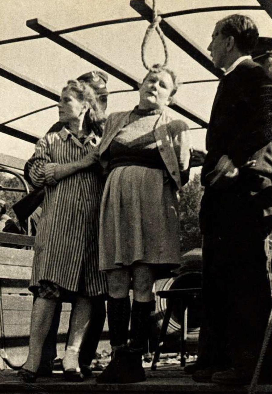 Stutthoff Concentration Camp Guard Wanda Klaff Just Moments Before Her Execution By Hanging On July 4, 1946 [900 x 1304]