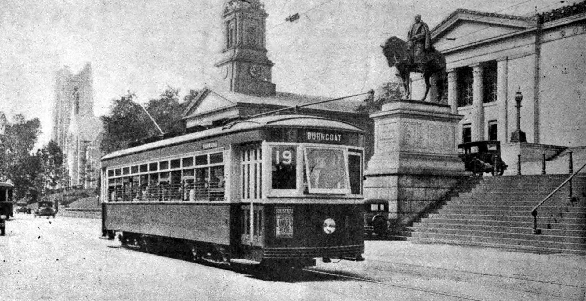A streetcar on the Burncoat Street line, passing by the Worcester County Courthouse, Massachusetts, USA, c. 1927 – 1928. [1920 x 986]