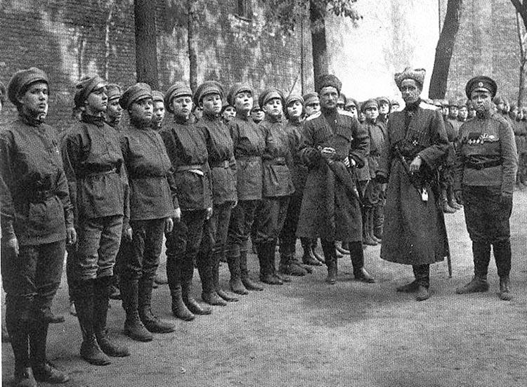 Russian Women’s Battalion of Death (WW1, 1917, Eastern Front, during the Provisional Govt) [750×551]