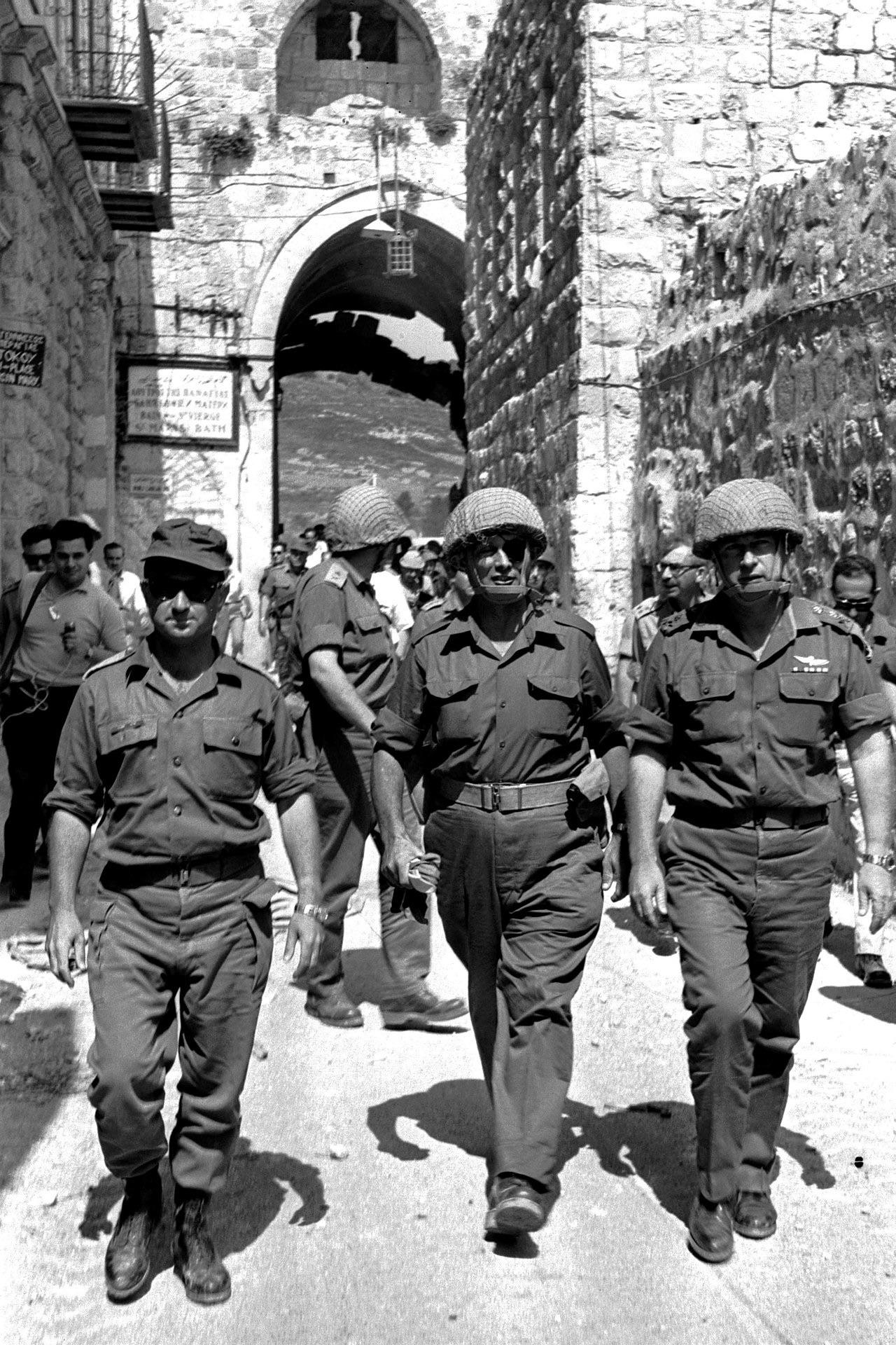 Uzi Narkiss, Moshe Dayan, and Yitzhak Rabin walking through the Lions’ Gate to enter the Old City of Jerusalem during the Six-Day War, June 7, 1967. (1280×1920)