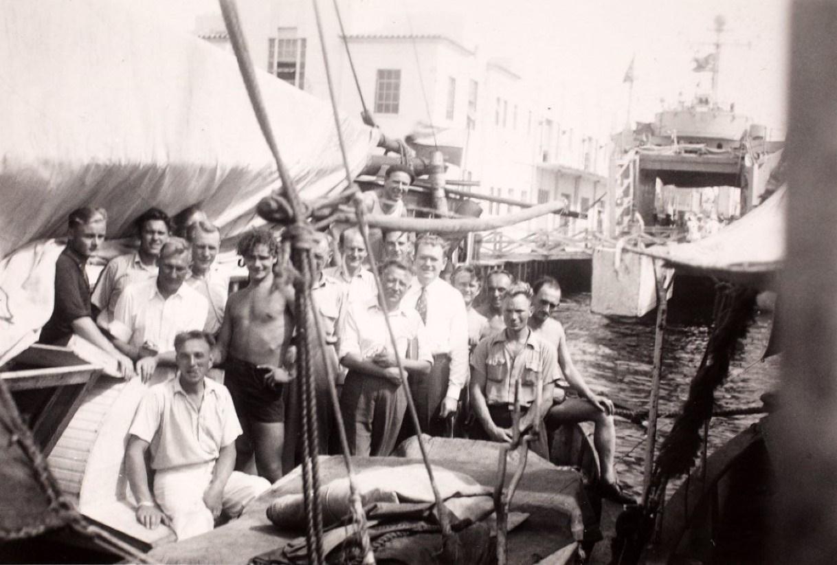 Estonian refugees aboard the yacht “Linda” fleeing the annexation of their country by the Soviet Union in Miami, Florida, on 18 October 1946. [822 x 1218]