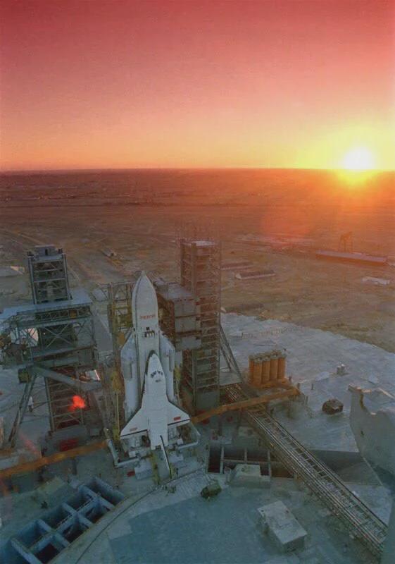 The reusable orbital (Space Shuttle) spacecraft-rocket plane “Buran” – USSR, 1980’s. [561×800]