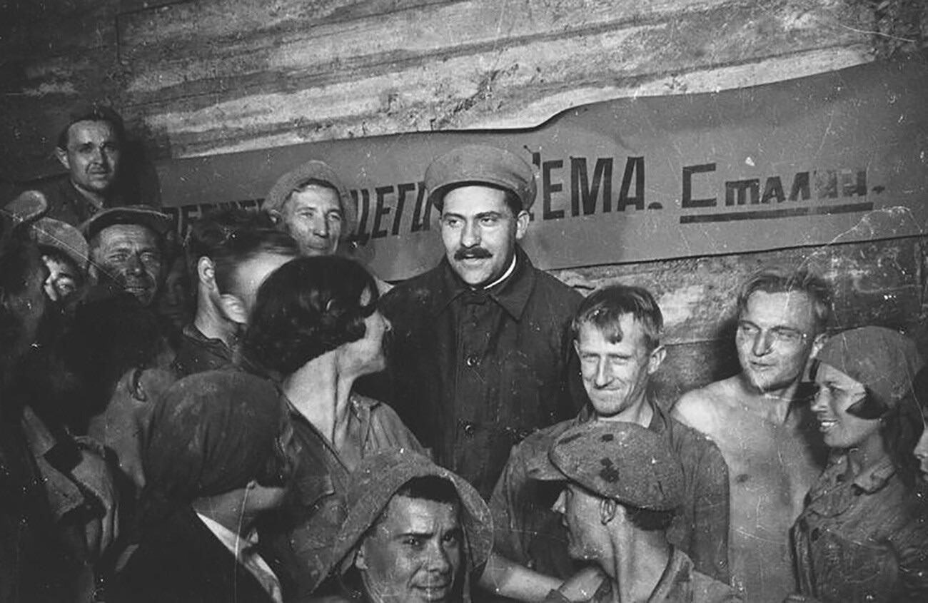 Soviet politician Lazar Kaganovich meeting with construction workers building the Moscow Metro in 1934. The metro was named after him until 1955. (1300×845)