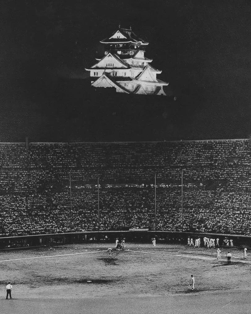 Osaka Castle overlooking Nippon Life Stadium, 1960. [811×1014]