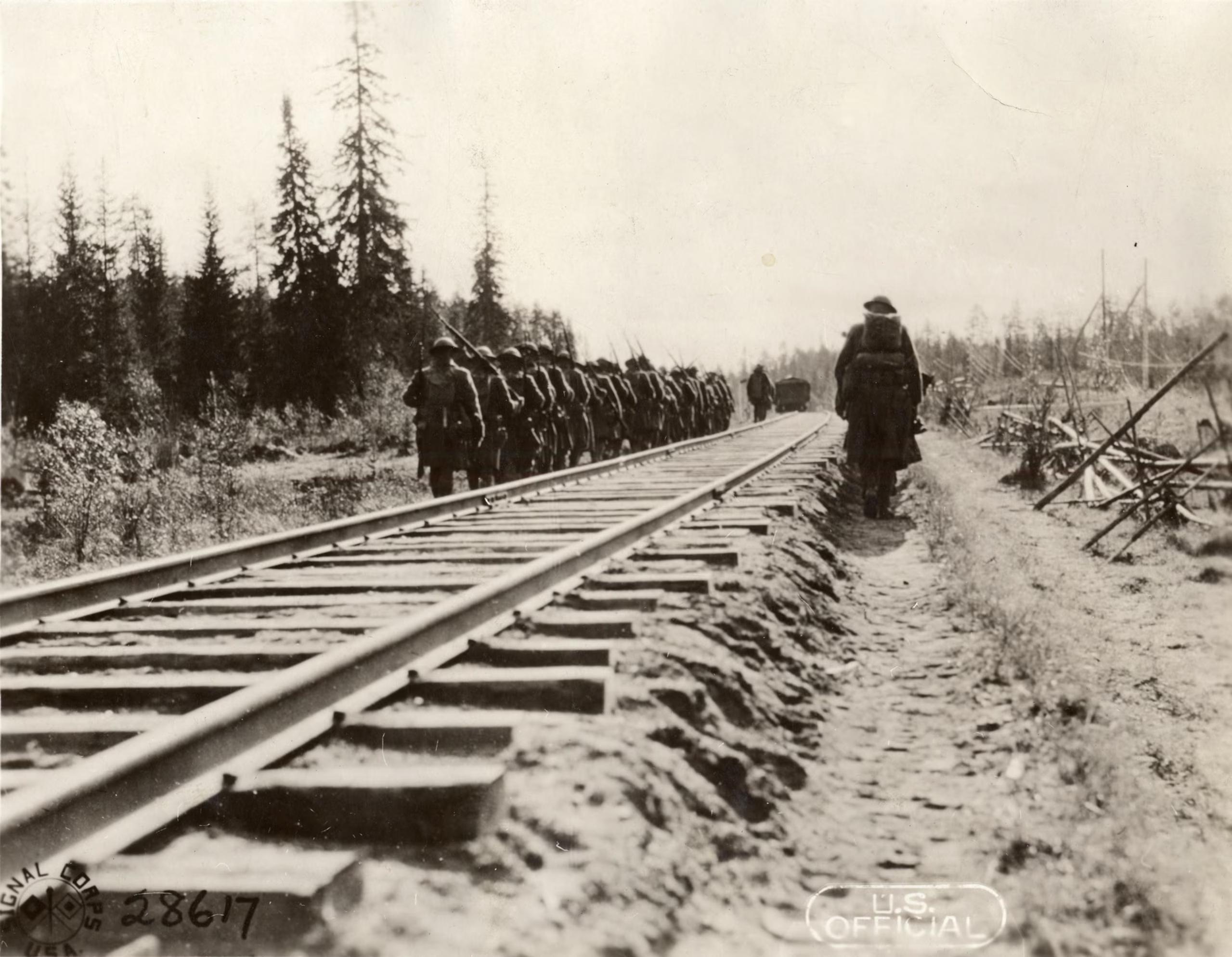 US 339th Regiment, “Polar Bears”, Marching Along Railway, Obozerskaya, Russia, September 29, 1918 [2559×1988]