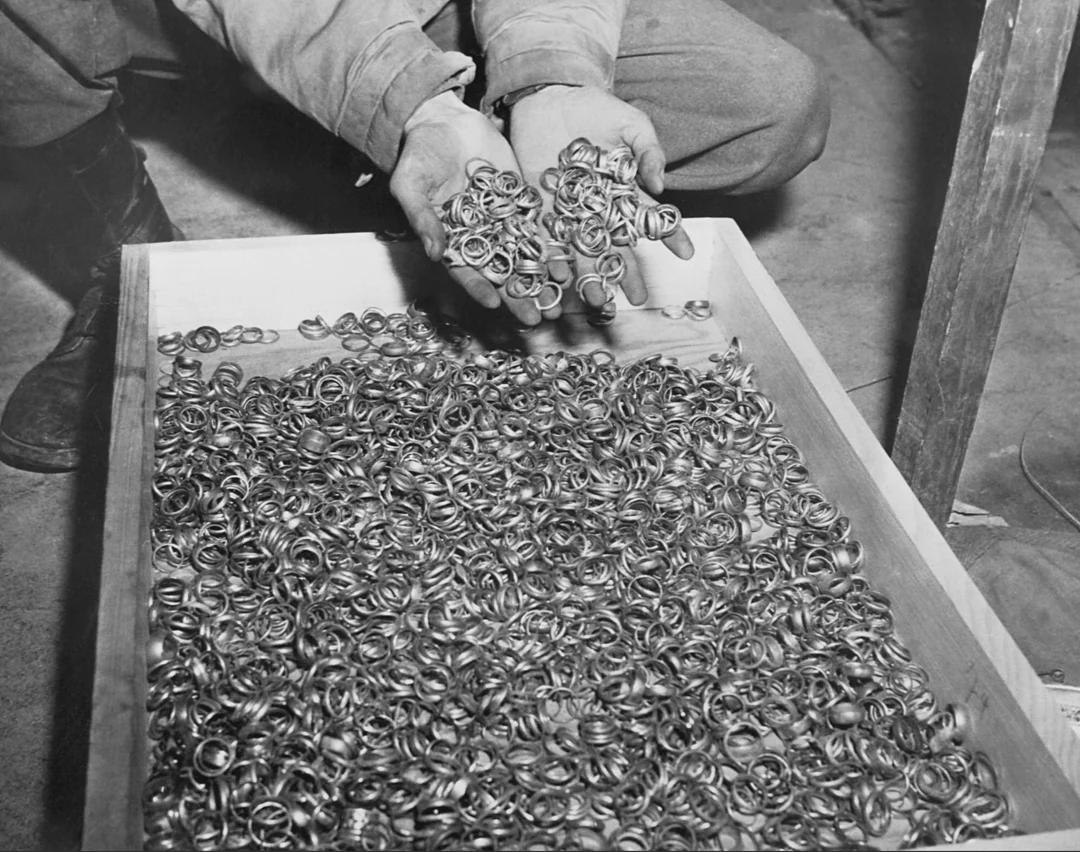 Wedding rings that were removed from holocaust victims before they were executed, 1945. [1080×852]
