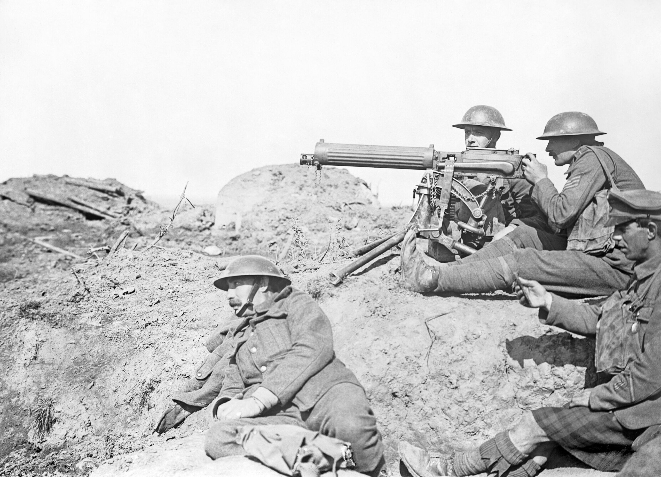 British Vickers machine gun crew during the Battle of Menin Road Ridge in Ypres Salient, West Flanders, Belgium (21 September 1917) [3433 × 2480]