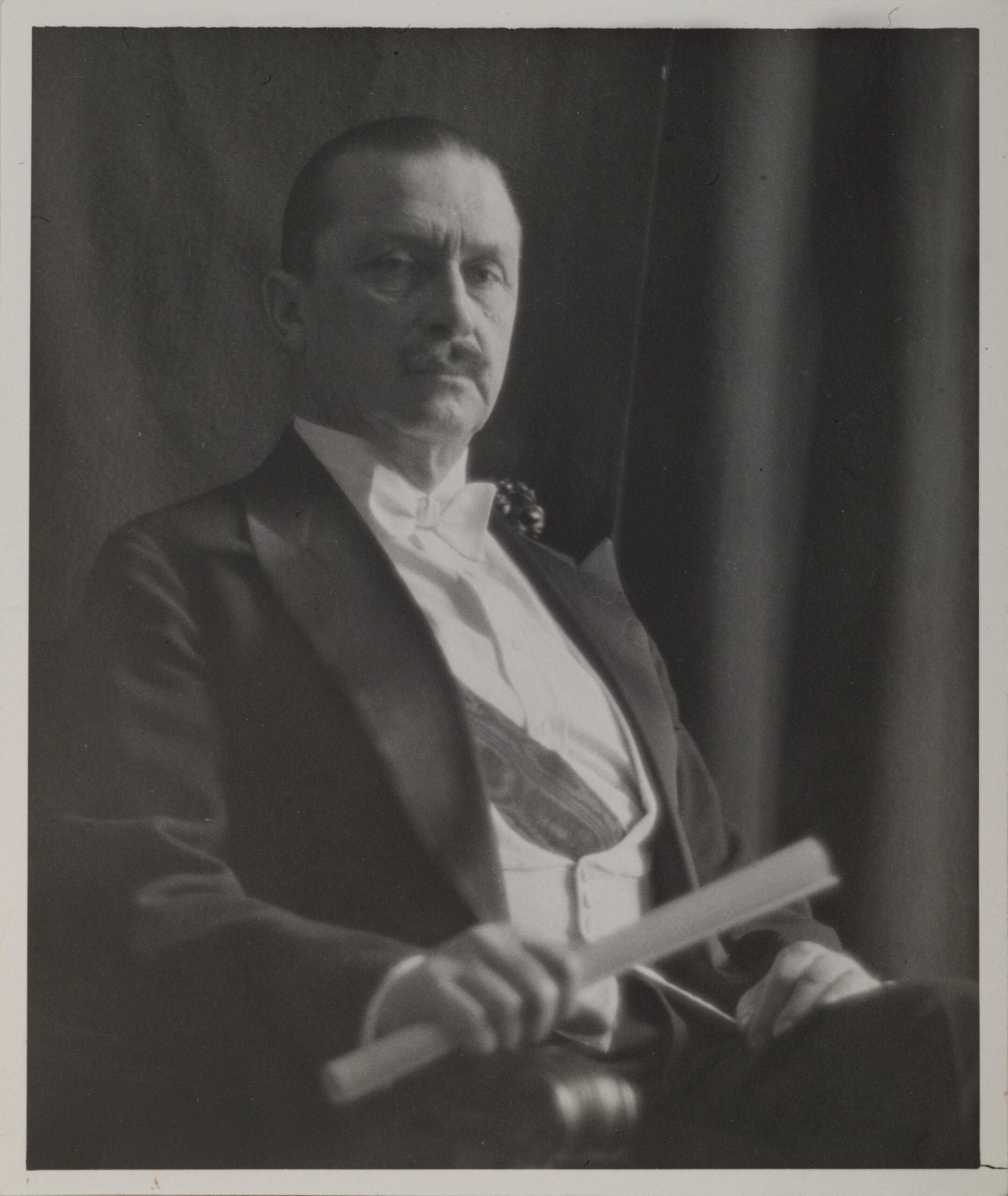1928 portrait of Finnish general-statesmen Carl Gustaf Emil Mannerheim, widely considered to be Finland’s most influential modern leader & their only Field Marshall in history. He oversaw victory in the Finnish Civil war & as Defense Chief during WWII, later becoming President of Finland (4108×3461)