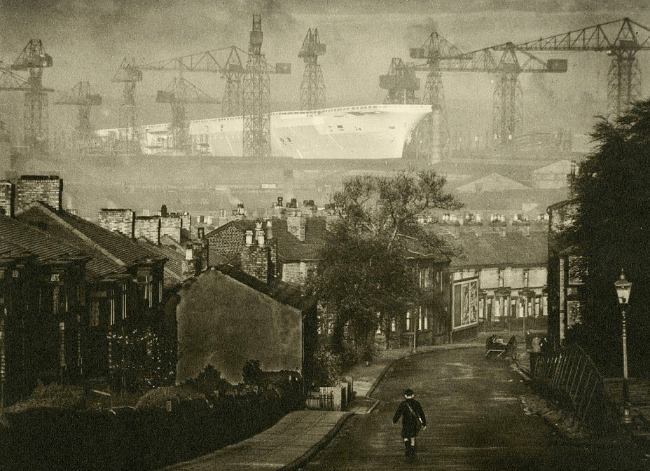 “Birth of the Ark Royal”, a newspaper boy makes his deliveries as the aircraft carrier HMS Ark Royal is built. Holt Hill, Birkenhead. Circa April 1950 [928×672]