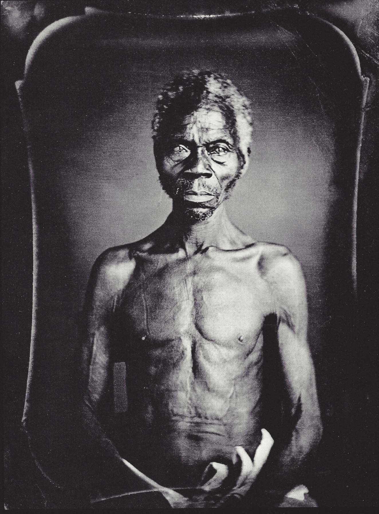 Renty, a slave, looks into the camera for a daguerreotype (early photograph) in Columbia, South Carolina. c. 1850. [1324 x 1798]