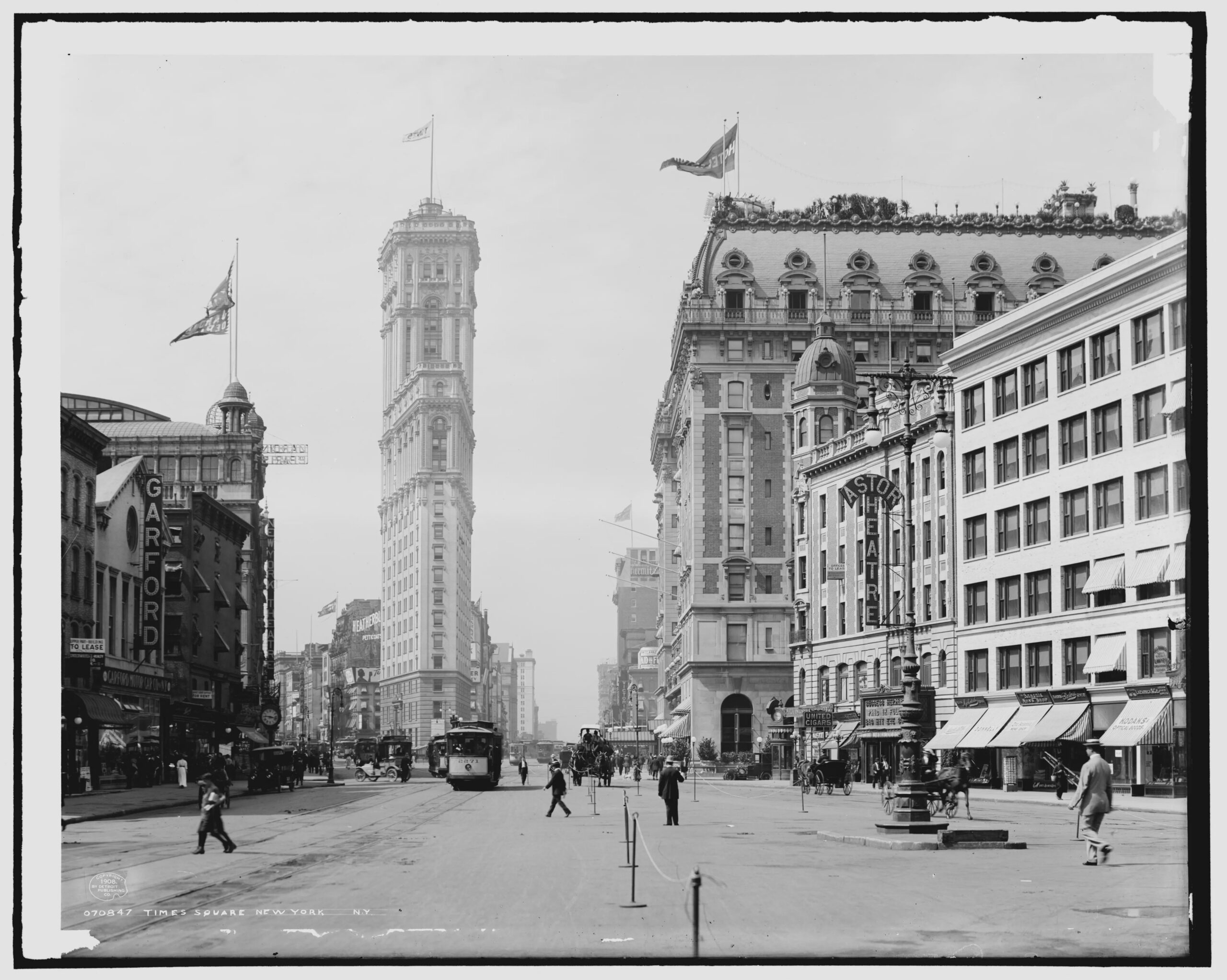 A view of New York City’s Times Square, captured as the city began its ascent towards becoming a high-rise metropolis during the early 20th century. (1908) [5089×4065]