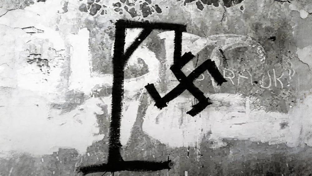 Anti-Nazi graffiti by the Polish Home Army’s Wawer Small Sabotage unit, Warsaw, April 1942 [450×546]