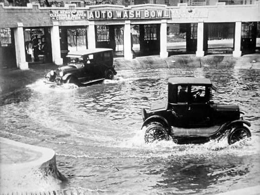 Chicago Car Wash, 1924 [516 x 387]