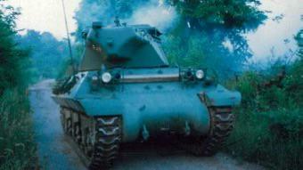 American M36 tank destroyer of the Army of Republika Srpska, during the Bosnian War, c. 1992 – 1995. [340 x 191]