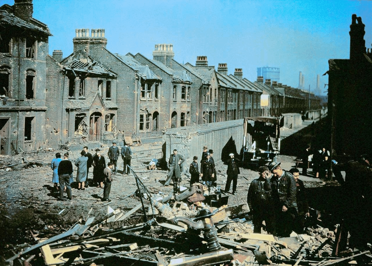 Dufaycolor shot of a bombed street in London, England, 15 of December 1943 [1280×916]