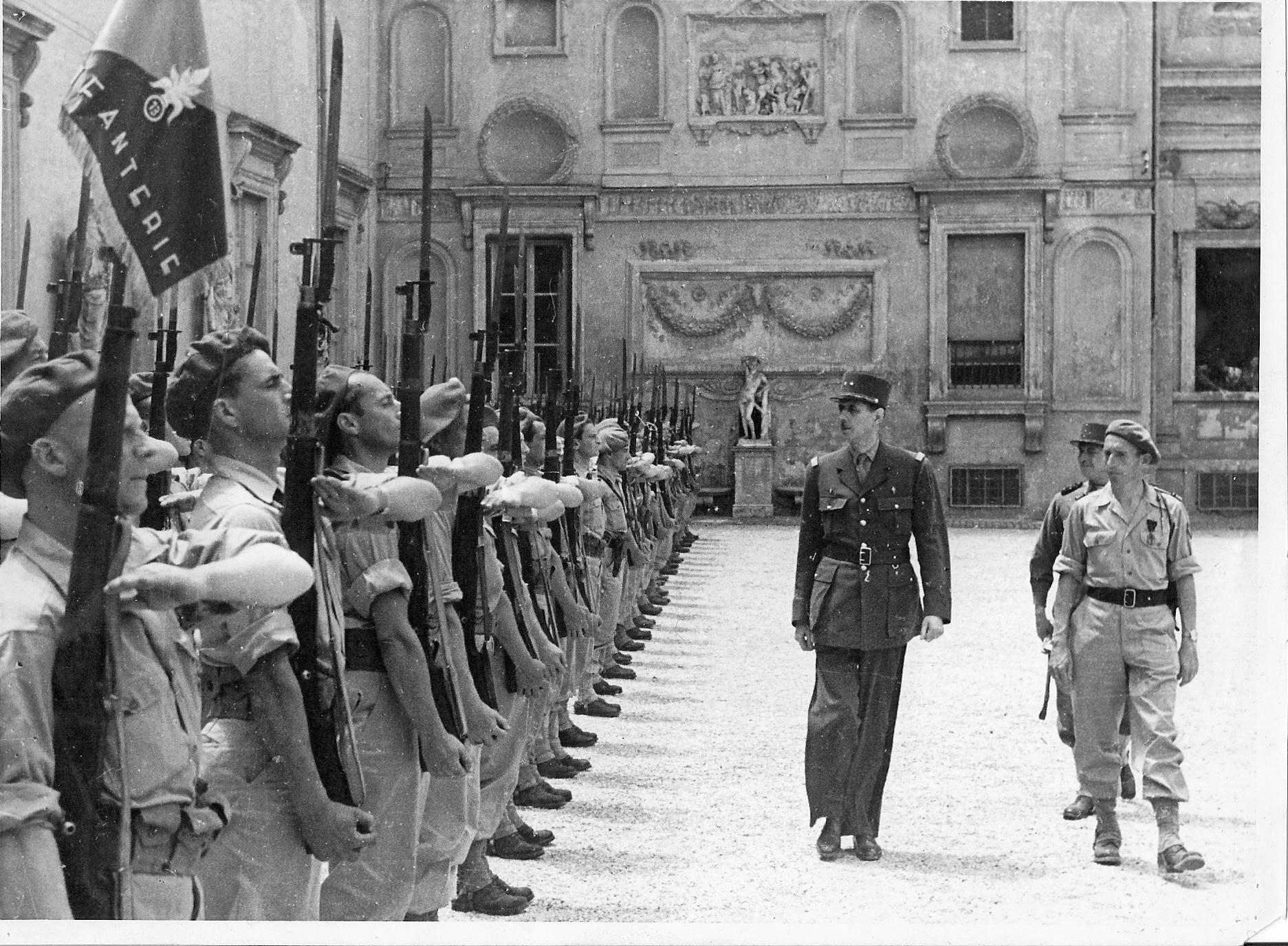 Charles de Gaulle inspecting troops of the 13th Demi-Brigade of the French Foreign Leigon at the Villa Medici in Rome, Italy, 28 June 1944 [1873 × 1376]