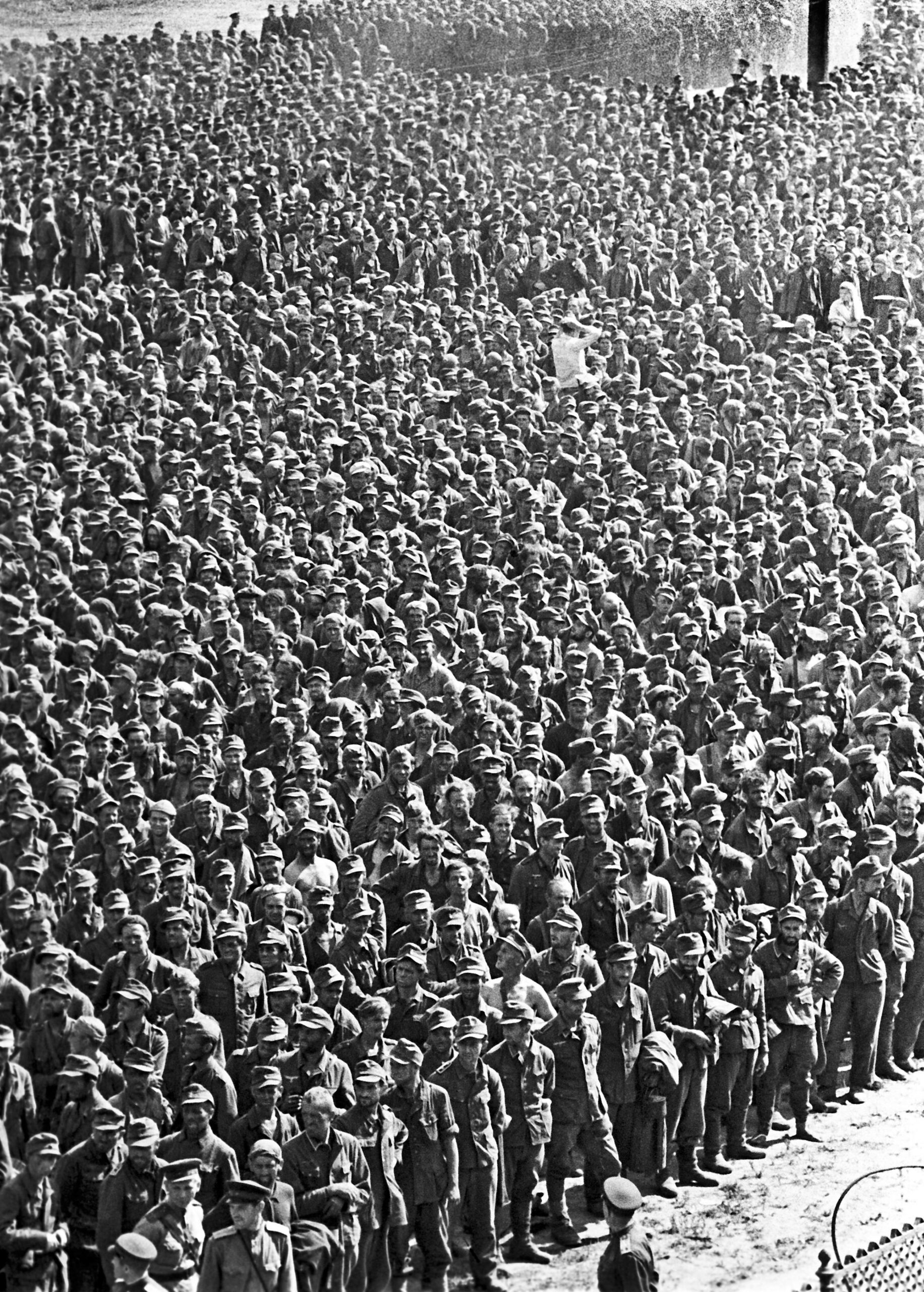 German prisoners-of-war in Moscow. The “Parade of the Vanquished,” the parade of 57,000 POWs was held on 17 July 1944 [2536 × 3543]
