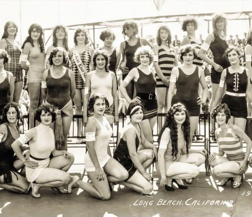 LA Times publicity photo of a “Bathing Beauty Pageant” featuring contestants from various localities in California, late 1920’s. [828×711]