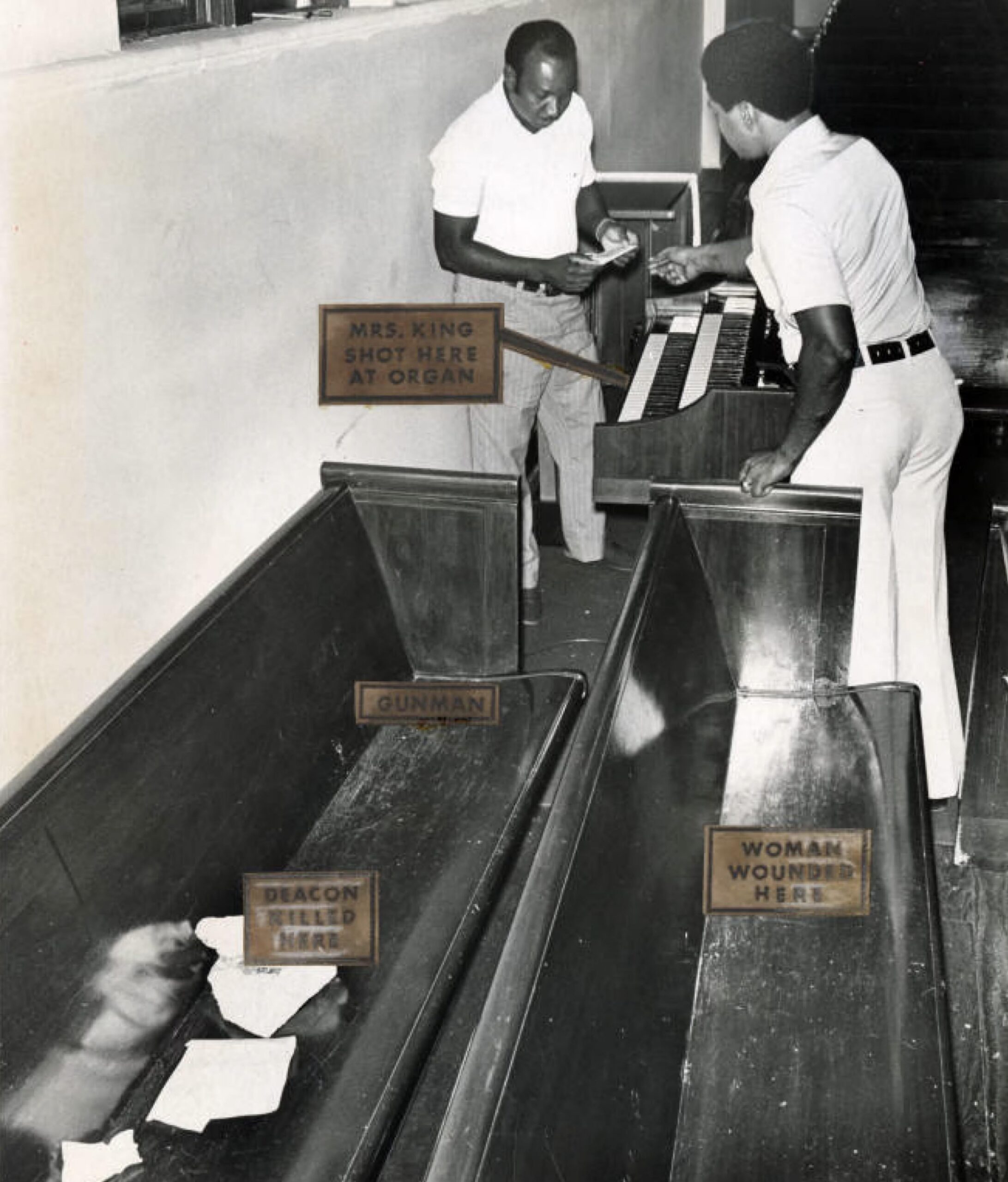 On 6-30, 1974, six years after the assassination of her son MLK Jr., 69 yo Alberta Williams King was shot and killed inside Ebenezer Baptist Church in Atlanta, GA while she played the organ just after she finished playing “The Lord’s Prayer.” [632×741]