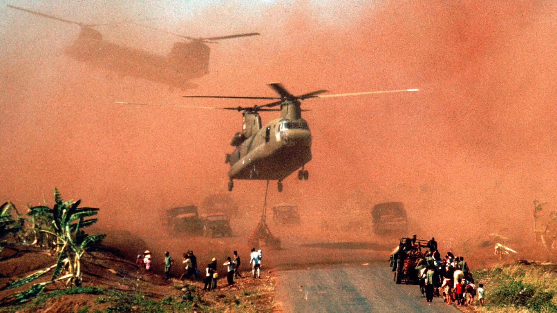 ARVN helicopters evacuate soldiers and supplies from Xuan Loc, north of Saigon, during the war’s final major battle. April 1975 [1920×1080]