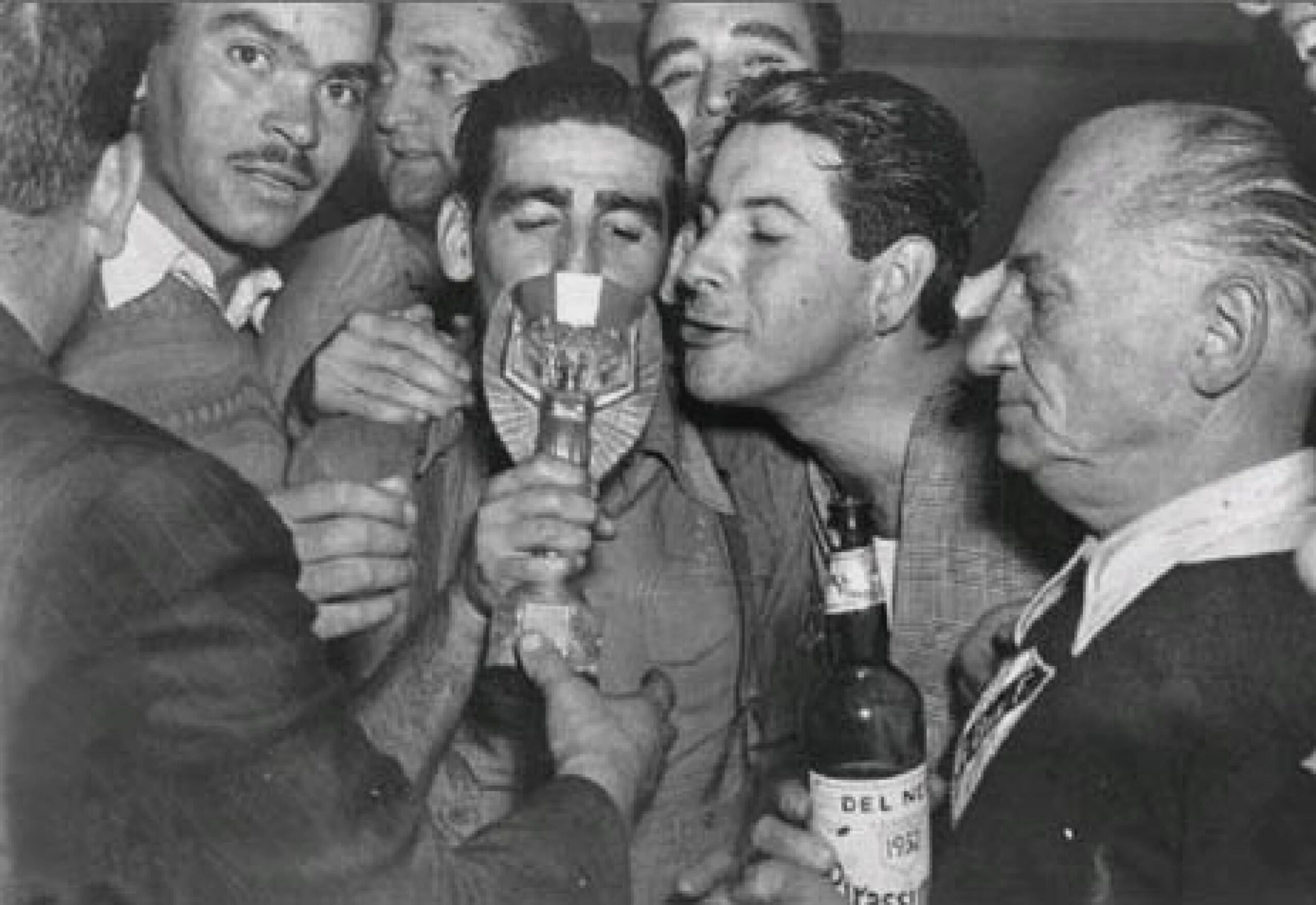 On July 16, 1950, Uruguay made history by winning the FIFA World Cup after defeating Brazil 2–1 at the legendary Maracanã Stadium.[2880×1980]