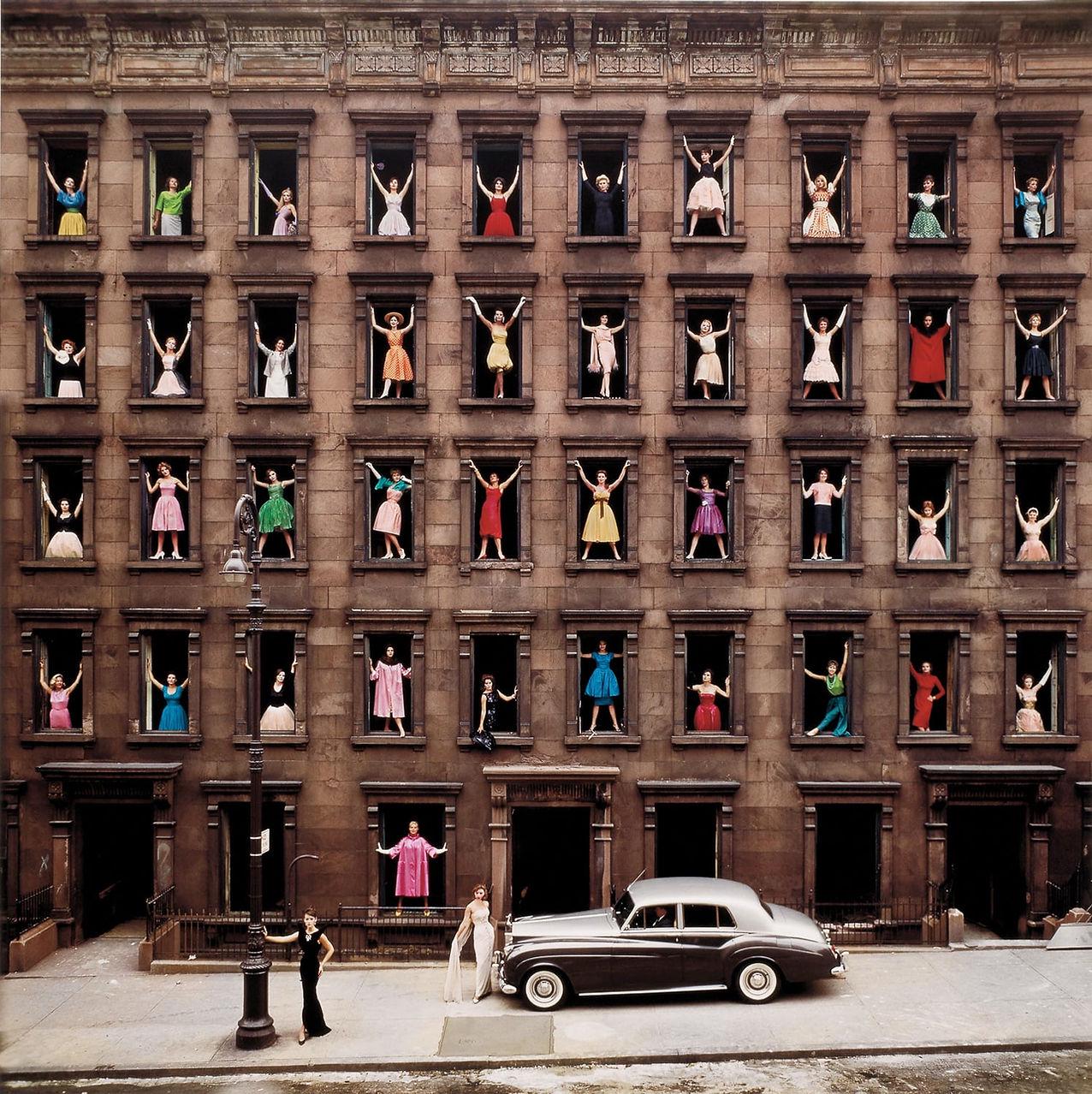 “The Girls in the Windows” photographed by Ormond Gigli in 1960. Possibly the most profitable photograph ever, it’s made $12million so far. (1080×1080)