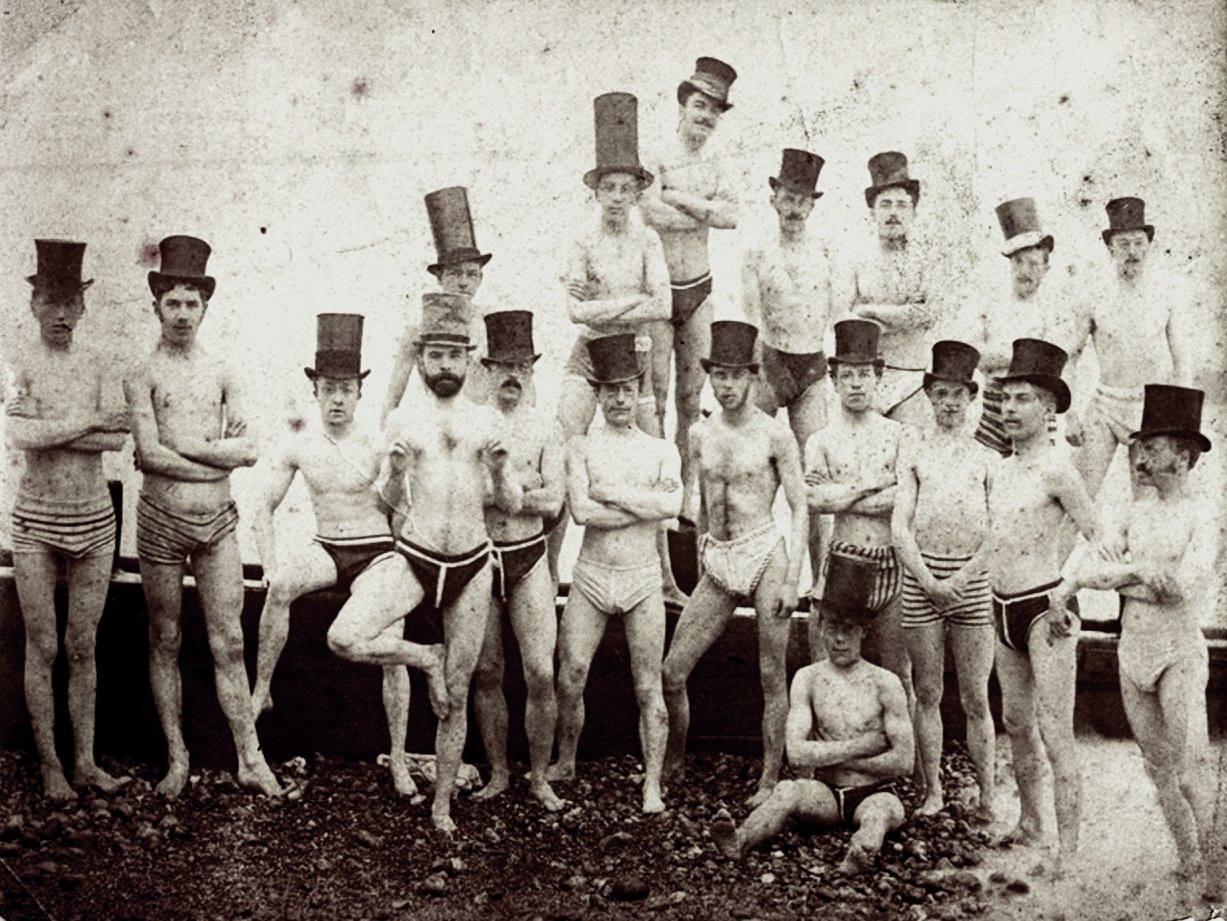 163 years ago….”19 members of the Brighton Swimming Club, in their top hats and swim trunks”. Photo: Benjamin William Botham (1824 – 1877). England – East Sussex, Brighton, 1863 [1227×921]